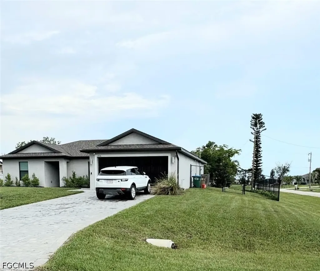 1926 NW 15th Street Cape Coral FL 33993