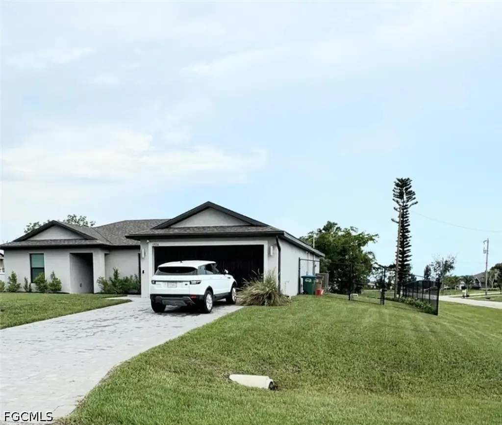 1926 NW 15th Street Cape Coral FL 33993