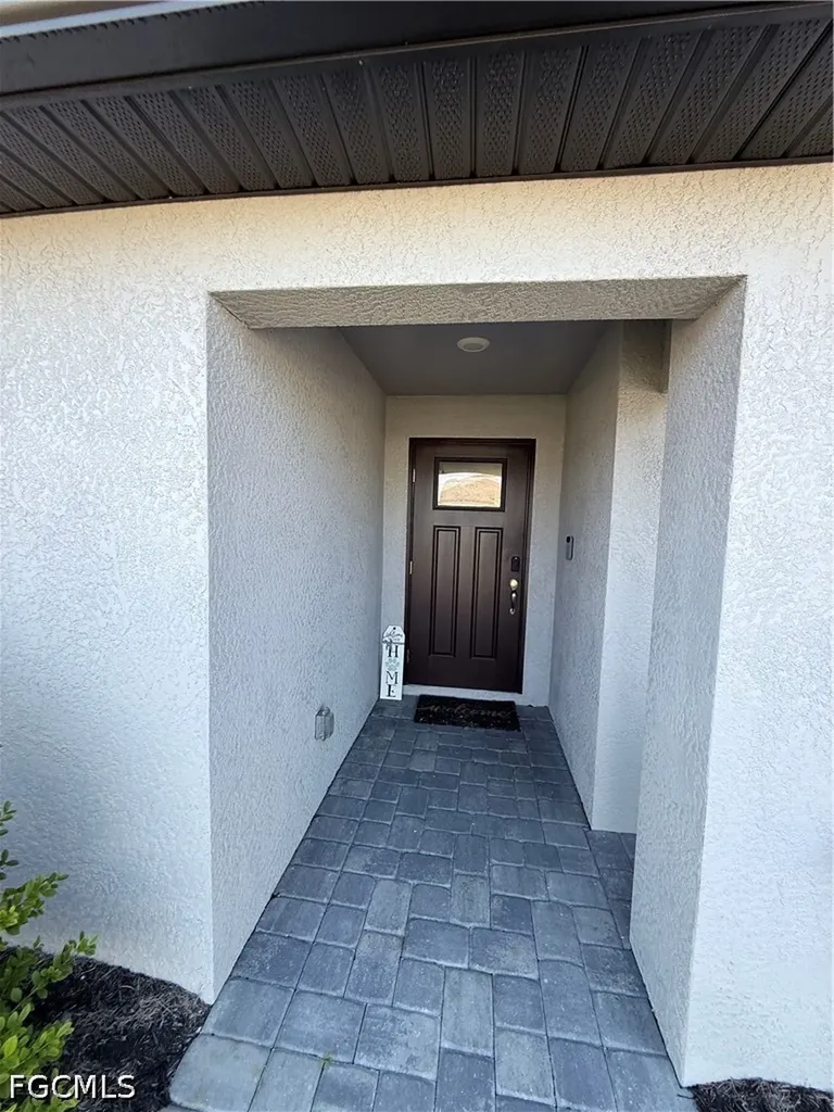 1926 NW 15th Street Cape Coral FL 33993