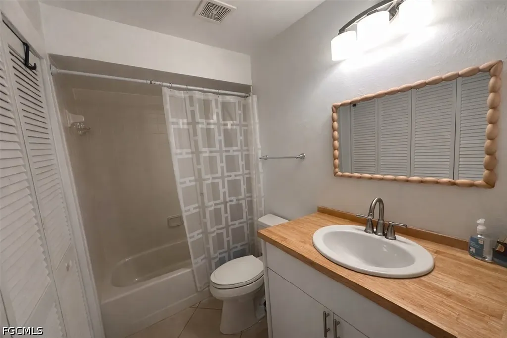 11471 Caravel Circle Fort Myers FL 33908