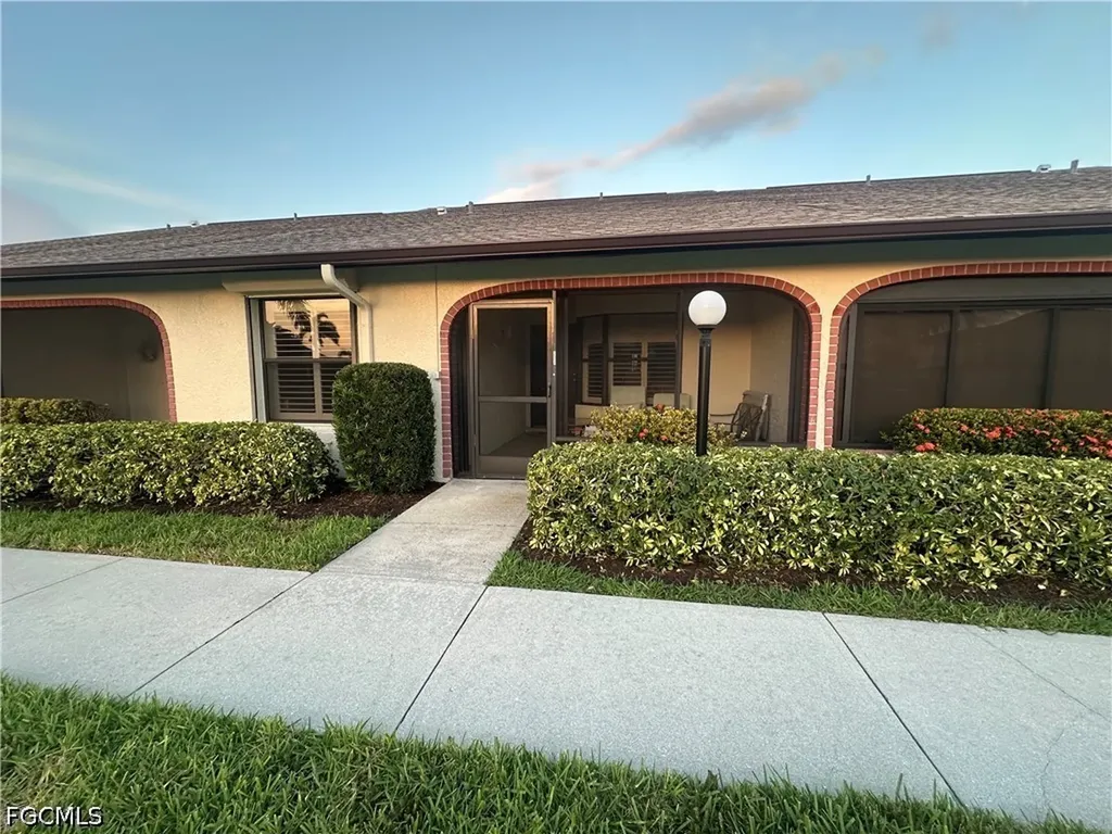 11471 Caravel Circle Fort Myers FL 33908
