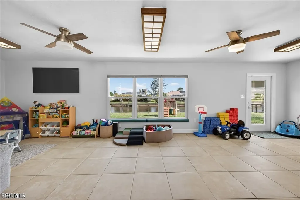 27256 San Marino Drive S Punta Gorda FL 33983