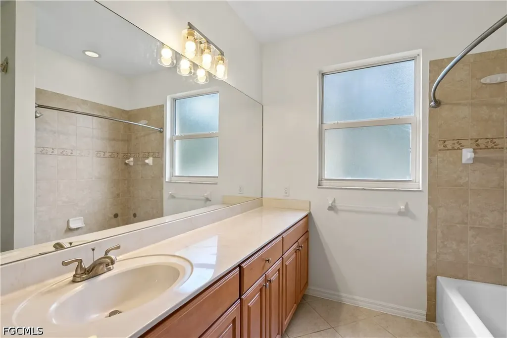 4390 Lazio Way Fort Myers FL 33901