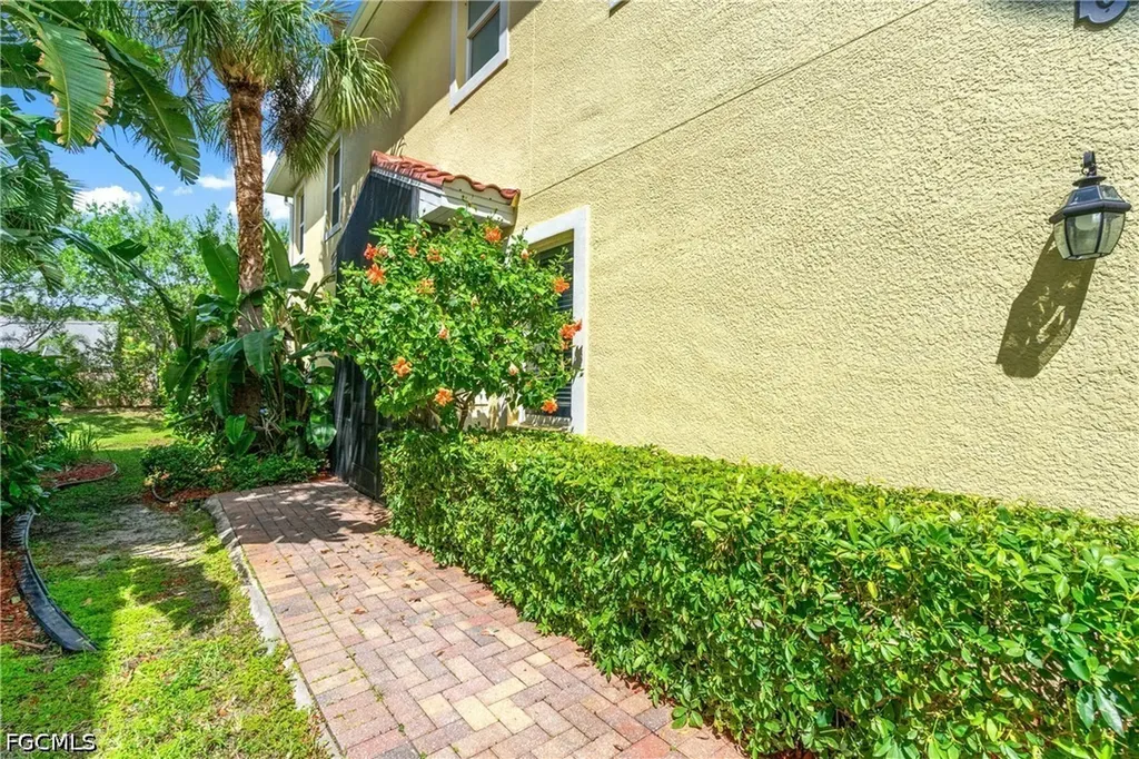 4390 Lazio Way Fort Myers FL 33901