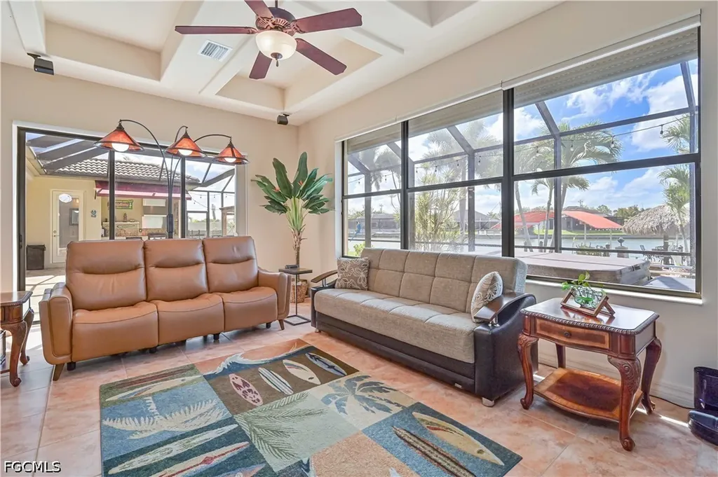 506 SE 24th Street Cape Coral FL 33990
