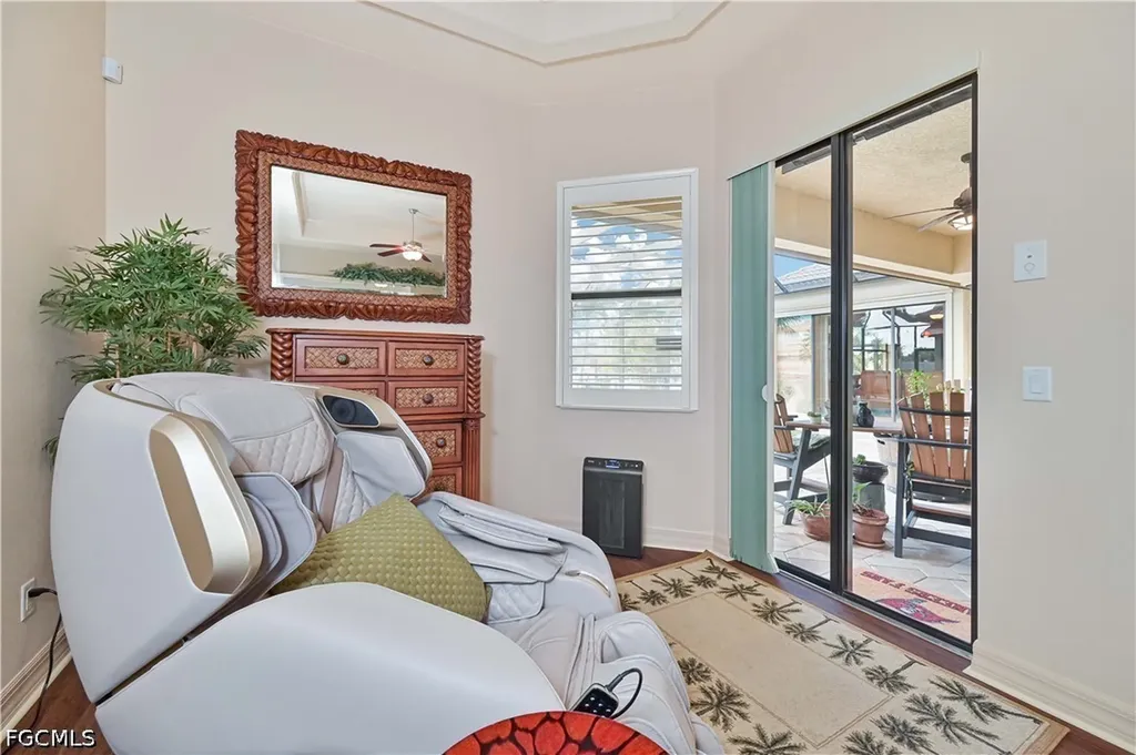 506 SE 24th Street Cape Coral FL 33990