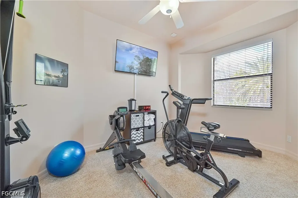 506 SE 24th Street Cape Coral FL 33990