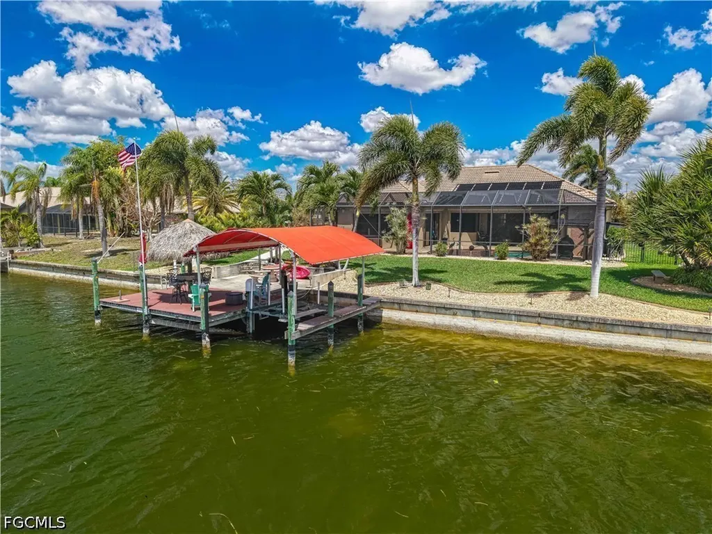 506 SE 24th Street Cape Coral FL 33990