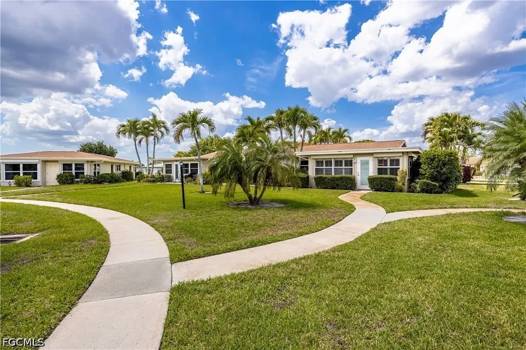 1460 Tredegar Drive Fort Myers FL 33919