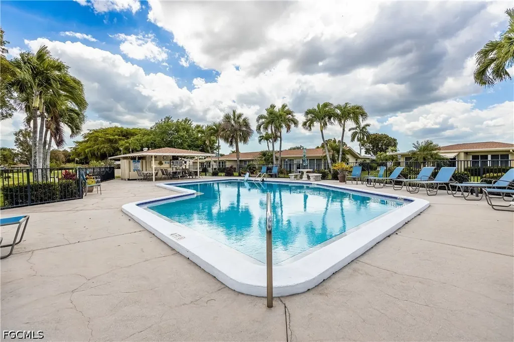 1460 Tredegar Drive Fort Myers FL 33919