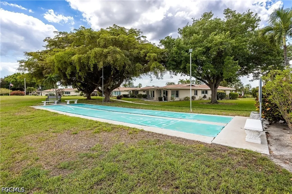 1460 Tredegar Drive Fort Myers FL 33919