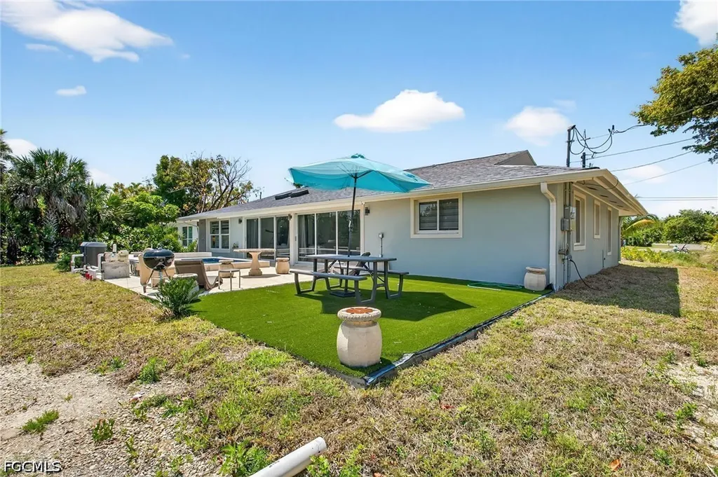 1874 Ibis Lane Sanibel FL 33957