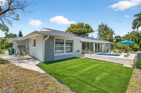 1874 Ibis Lane Sanibel FL 33957