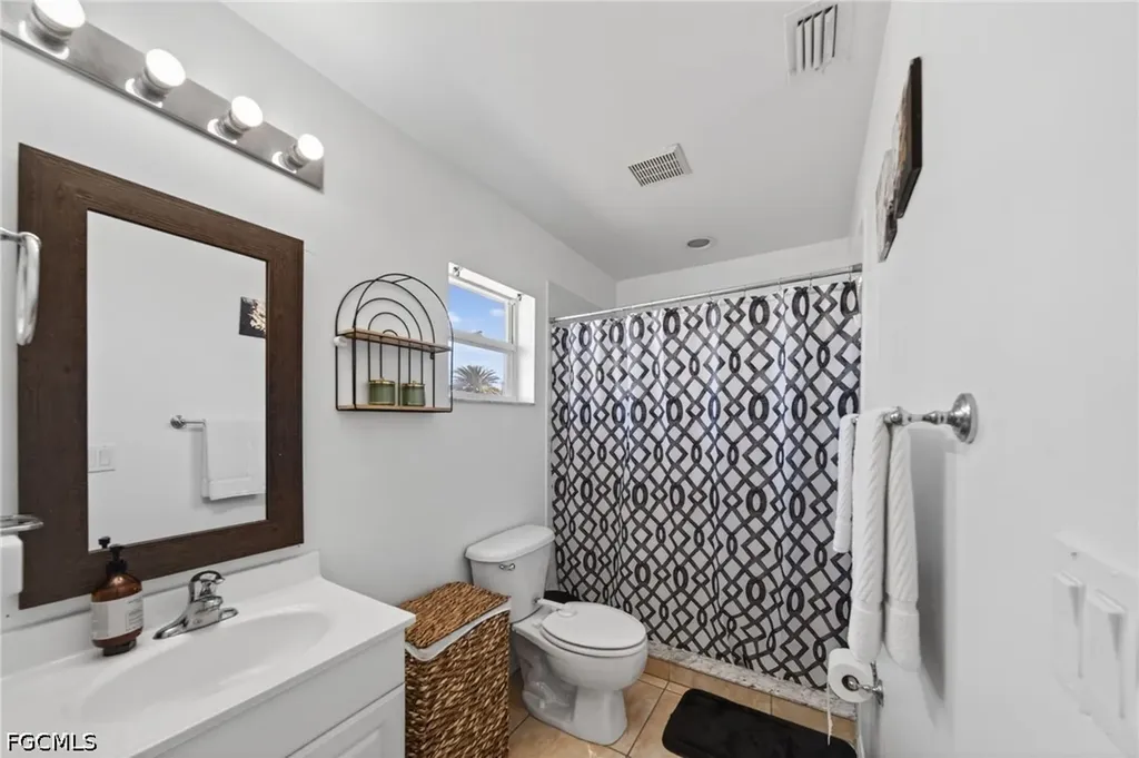 4602/4604 Skyline Boulevard Cape Coral FL 33914