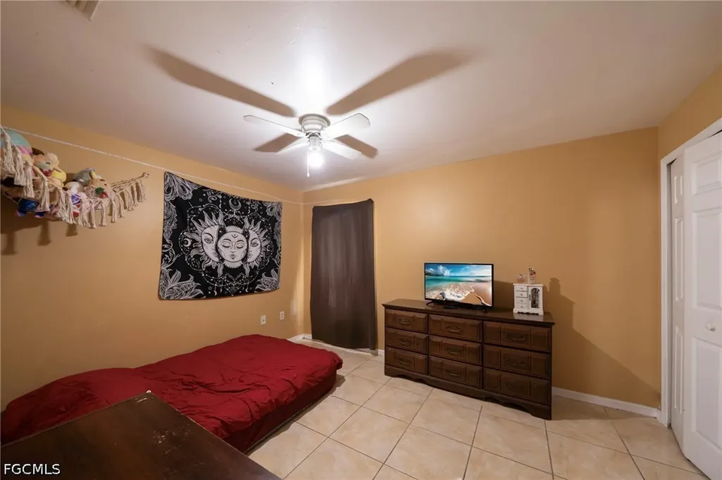 4602/4604 Skyline Boulevard Cape Coral FL 33914