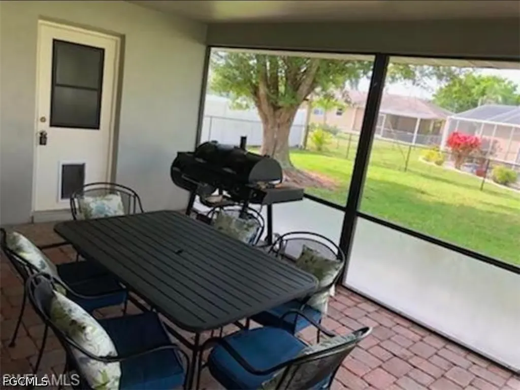 3604 SW 6th Place Cape Coral FL 33914