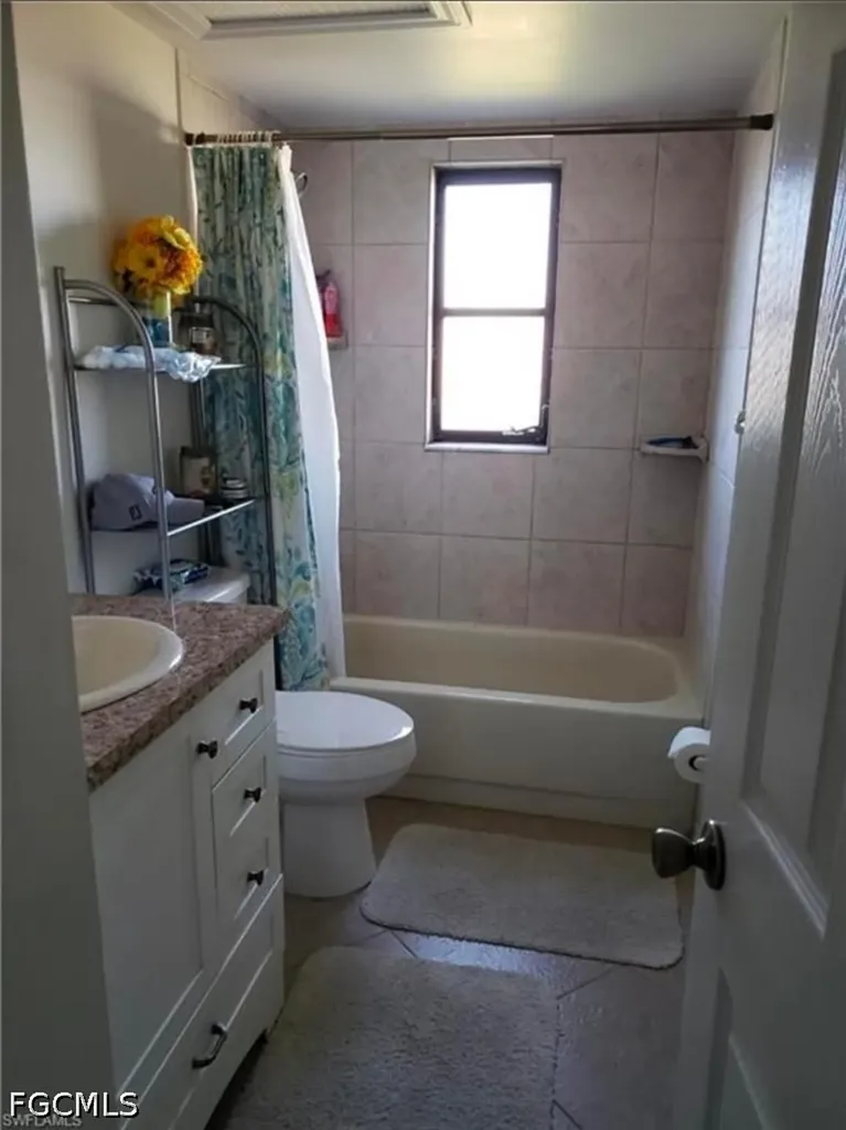 3604 SW 6th Place Cape Coral FL 33914