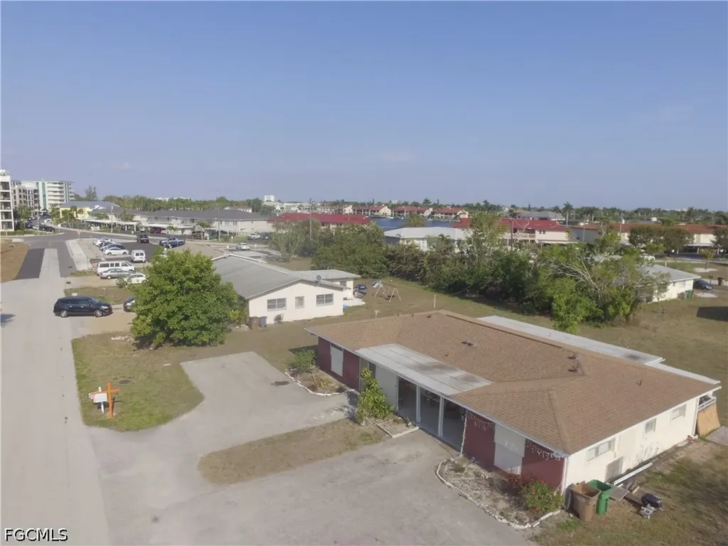 326 Palmetto Drive Cape Coral FL 33904
