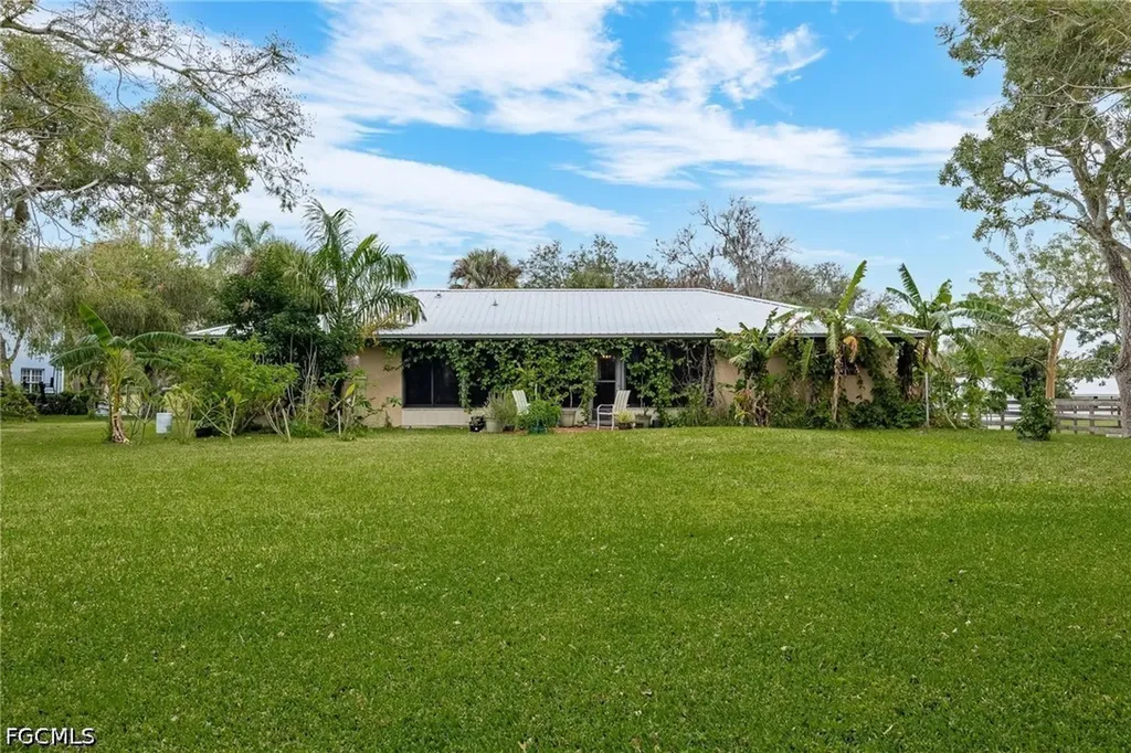 3145 Shell Lane Fort Denaud FL 33935