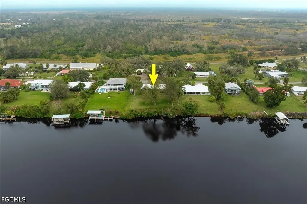 3145 Shell Lane Fort Denaud FL 33935