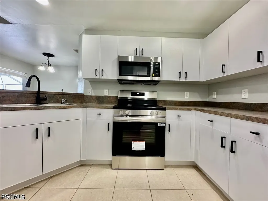 714 Knox Avenue S Lehigh Acres FL 33974