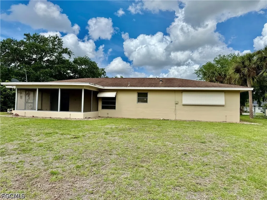 304 Cleveland Avenue Lehigh Acres FL 33936