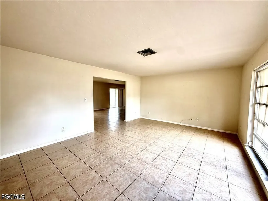 304 Cleveland Avenue Lehigh Acres FL 33936