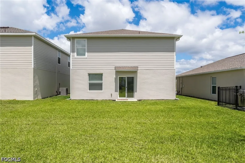 7156 Sugar Pine Way Fort Myers FL 33966