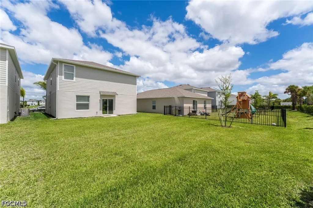 7156 Sugar Pine Way Fort Myers FL 33966