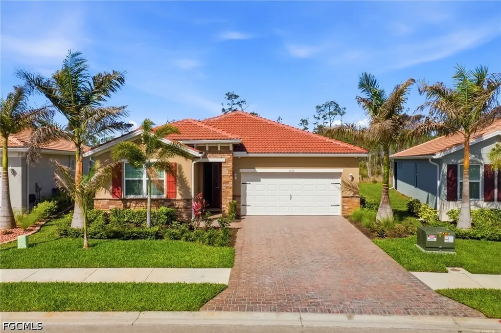 North Fort Myers FL 33917