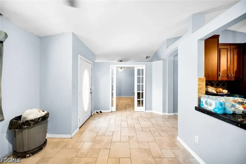 2501 36th Street SW Lehigh Acres FL 33976