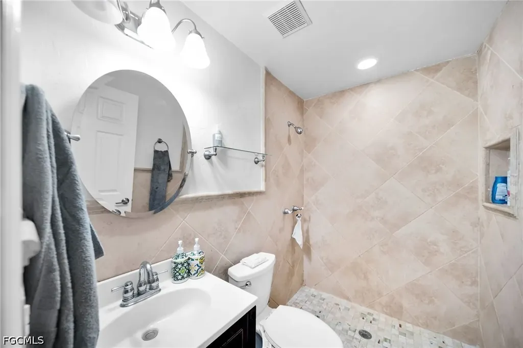 2501 36th Street SW Lehigh Acres FL 33976