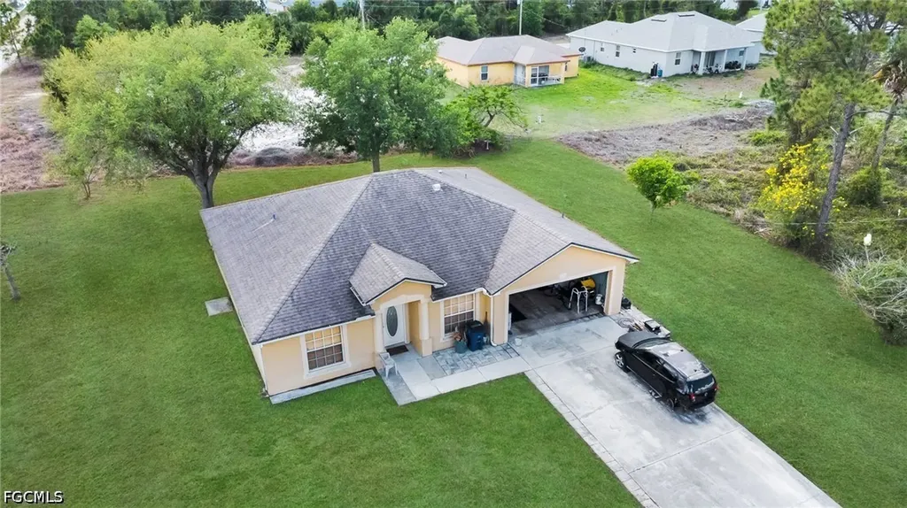 2501 36th Street SW Lehigh Acres FL 33976
