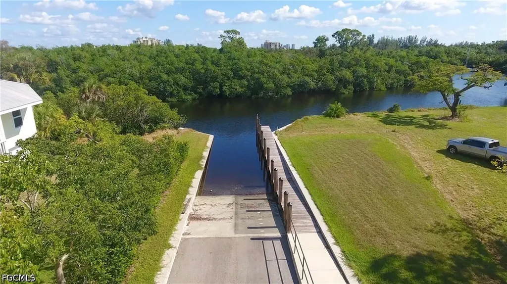 13020 Sandy Key Bend North Fort Myers FL 33903