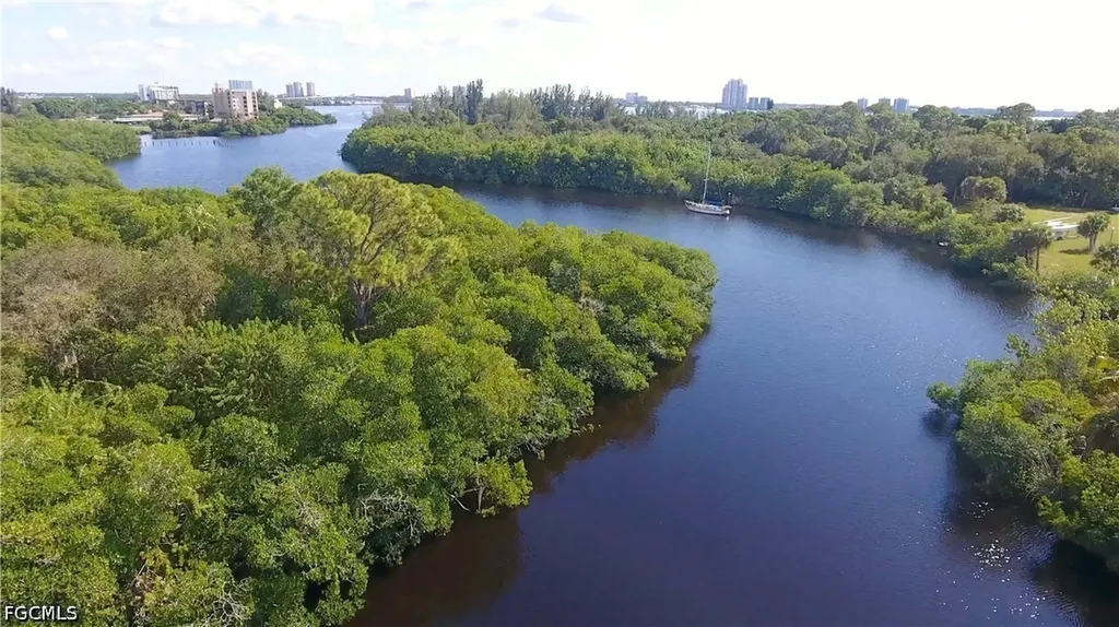 13020 Sandy Key Bend North Fort Myers FL 33903