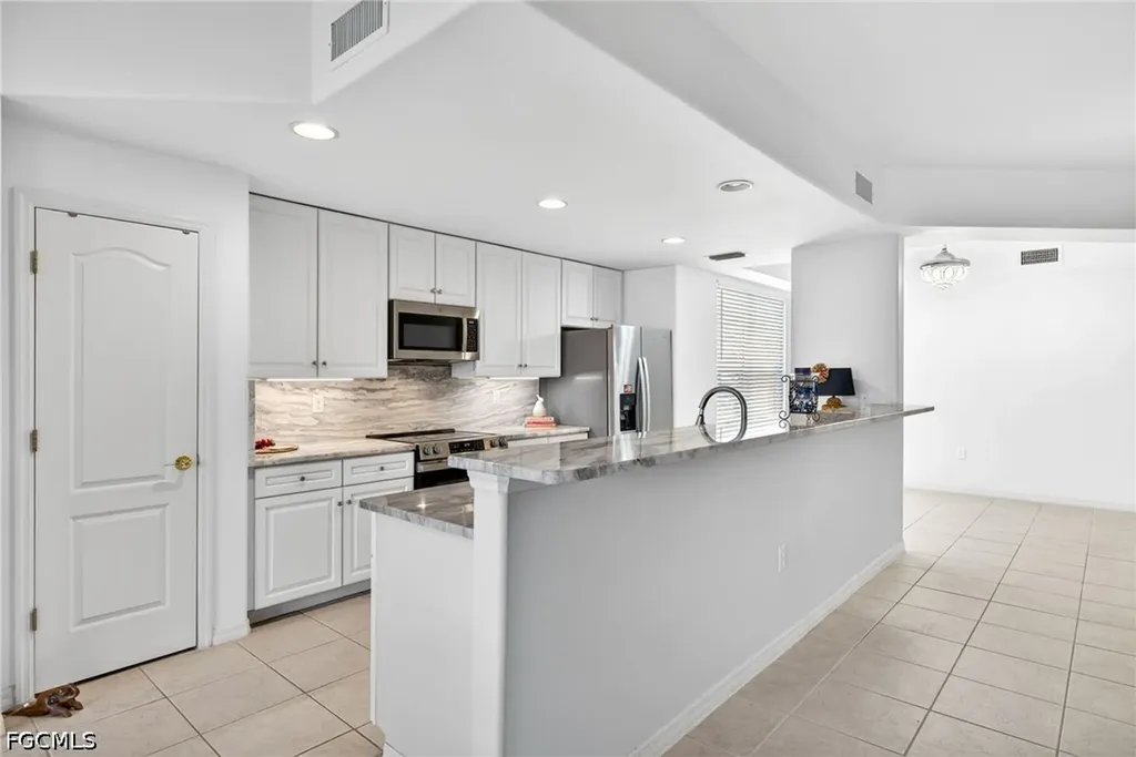 13020 Sandy Key Bend North Fort Myers FL 33903