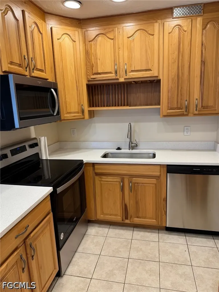 13151 Kings Point Drive Fort Myers FL 33919