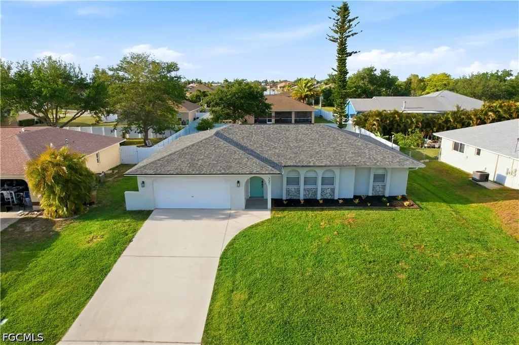221 SW 13th Terrace Cape Coral FL 33991