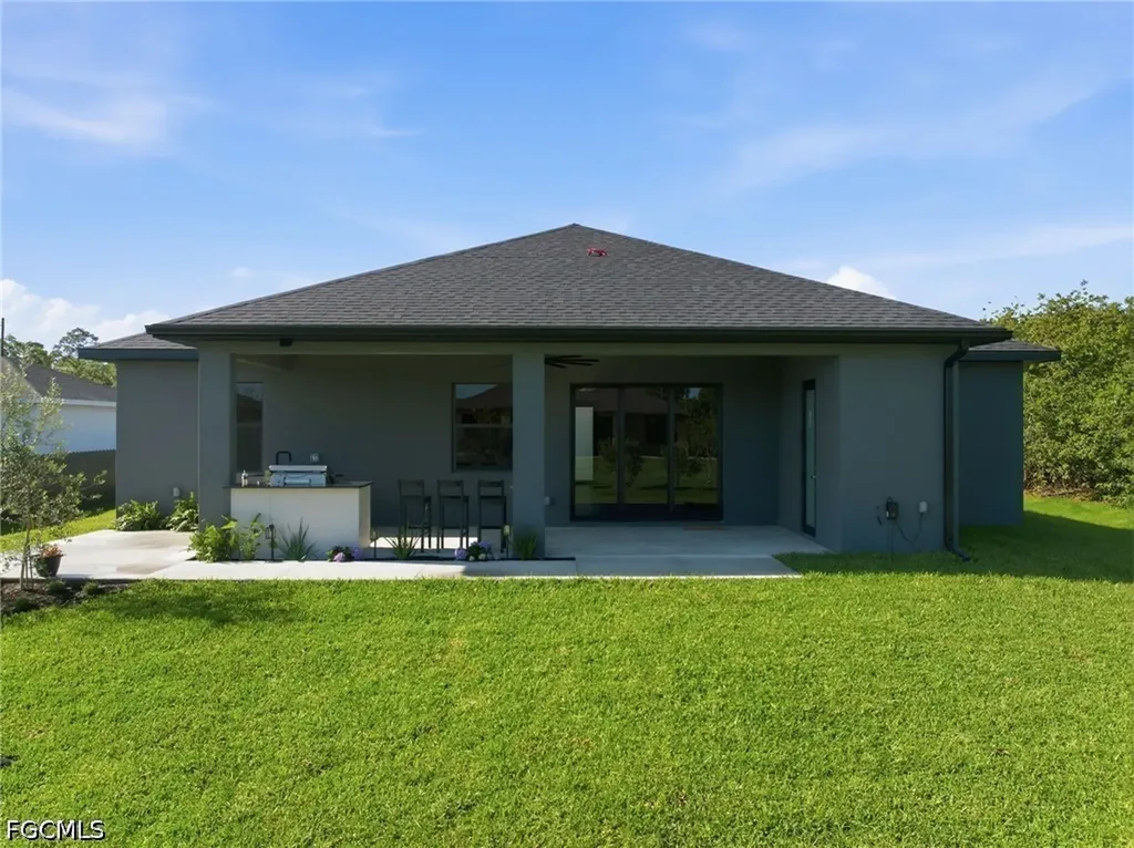 2912 45th Street SW Lehigh Acres FL 33976