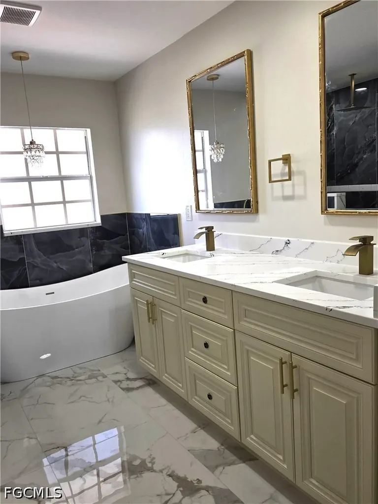 1918 SW 29th Terrace Cape Coral FL 33914