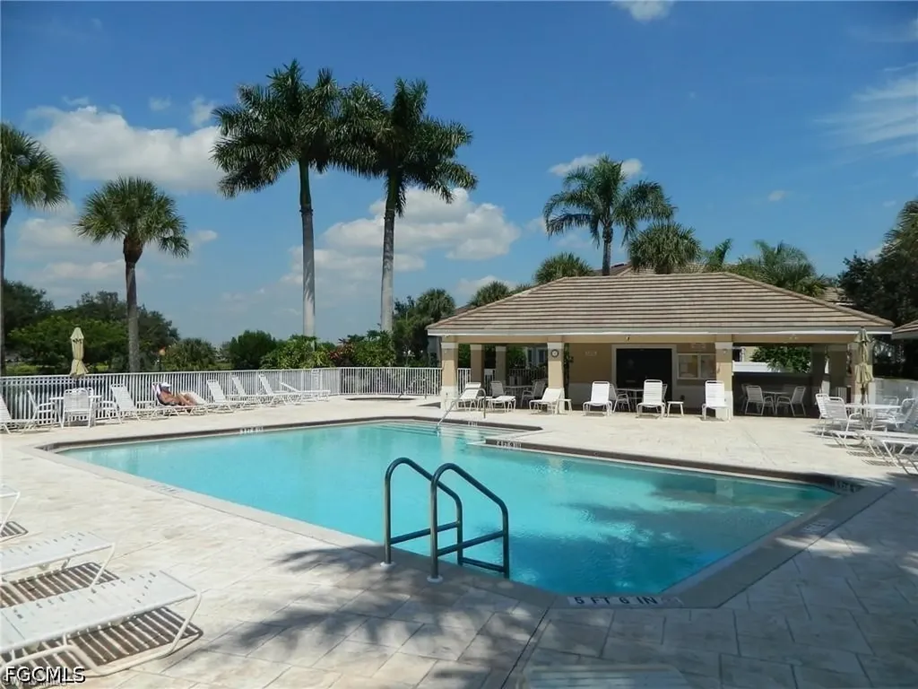 2644 Somerville Loop Cape Coral FL 33991