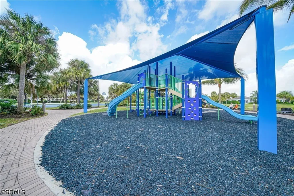 2644 Somerville Loop Cape Coral FL 33991