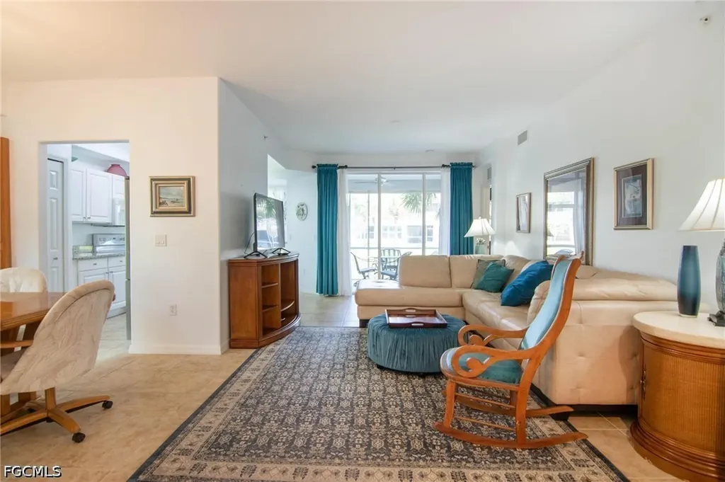 2644 Somerville Loop Cape Coral FL 33991