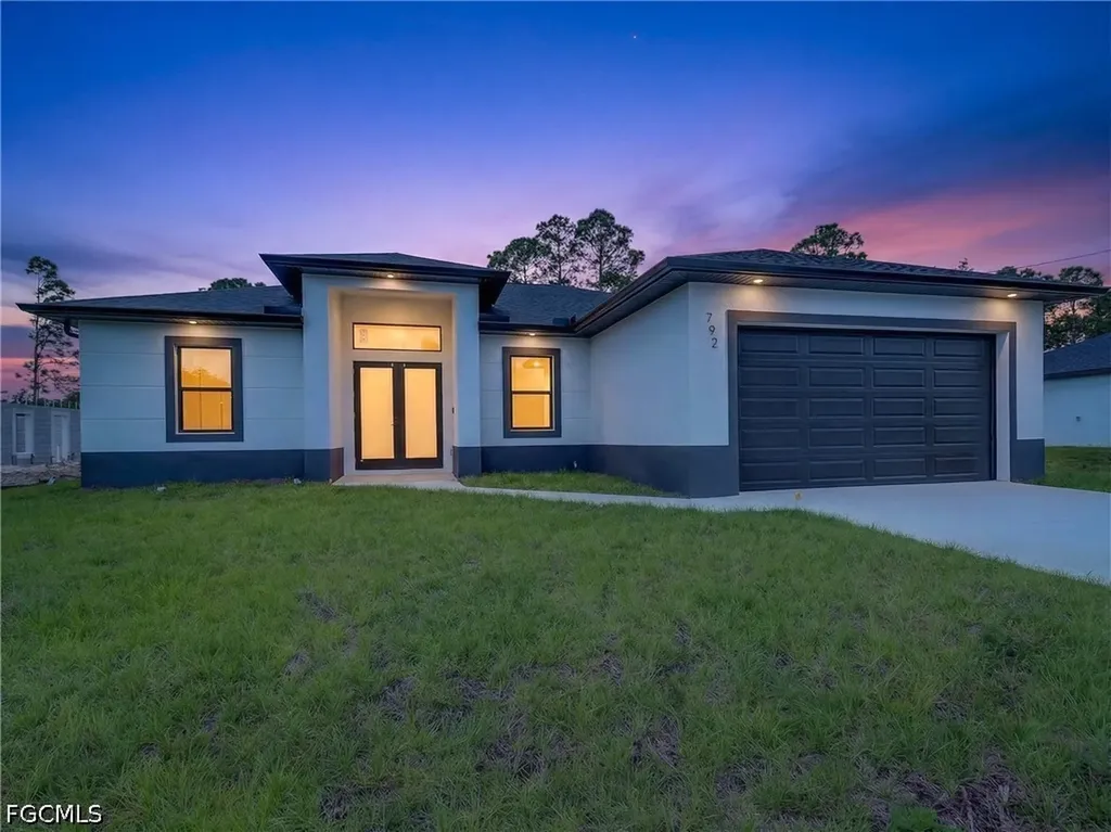 792 Bell Boulevard S Lehigh Acres FL 33974