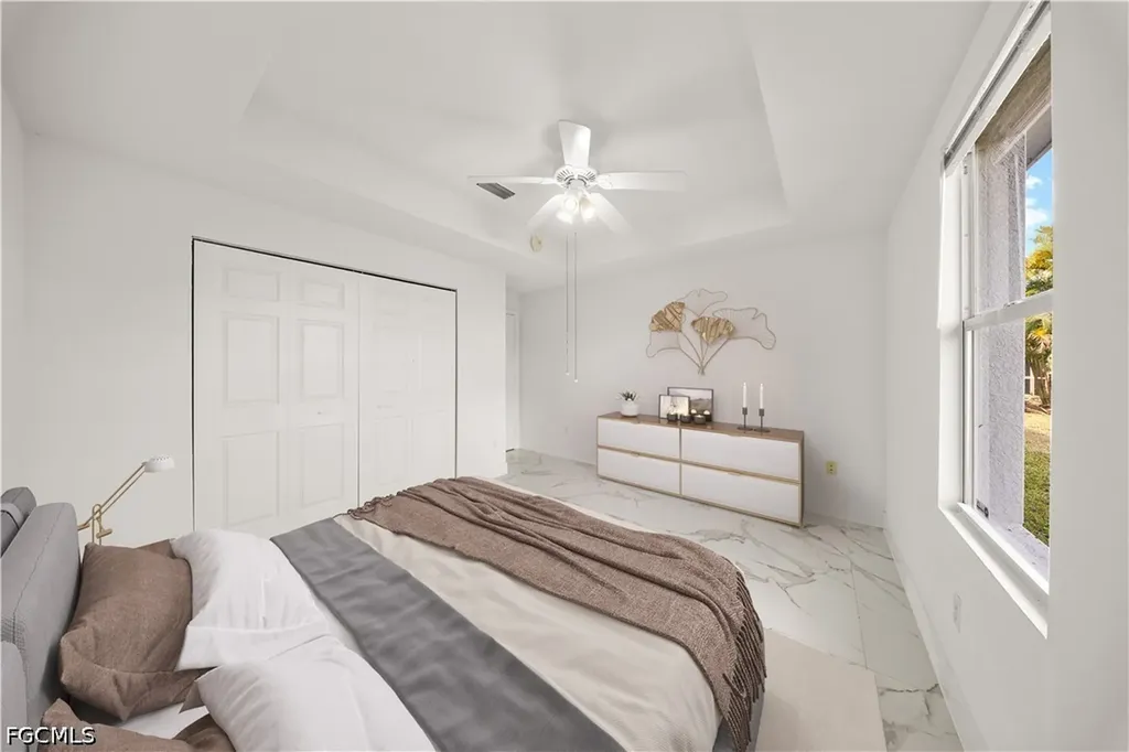 605 SE 23rd Avenue Cape Coral FL 33990