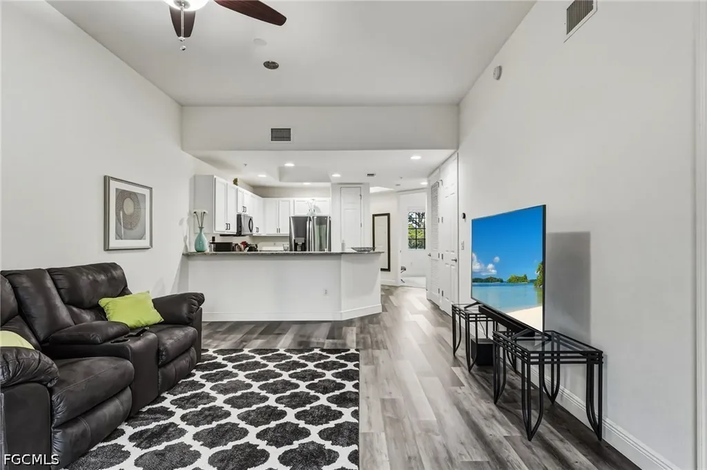 13651 Julias Way Fort Myers FL 33919
