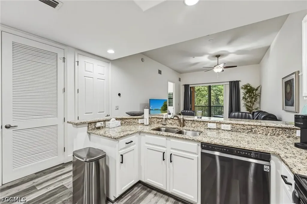 13651 Julias Way Fort Myers FL 33919