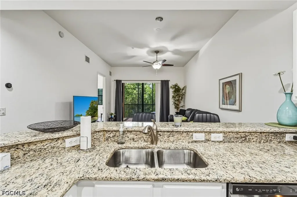 13651 Julias Way Fort Myers FL 33919