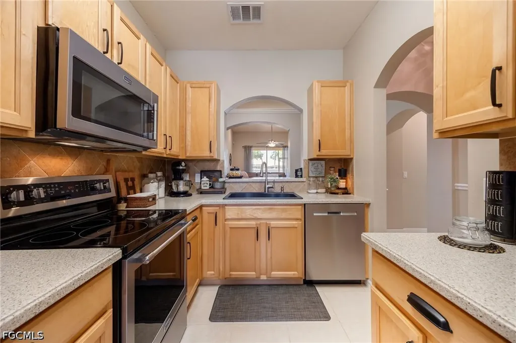 7900 Lake Sawgrass Loop Fort Myers FL 33907