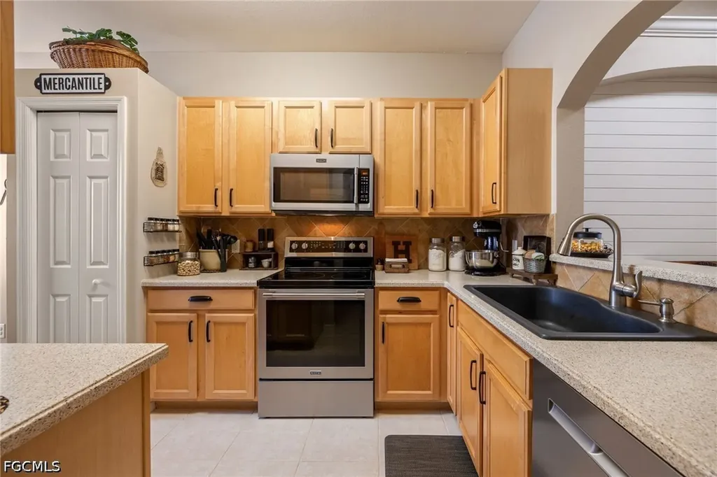 7900 Lake Sawgrass Loop Fort Myers FL 33907
